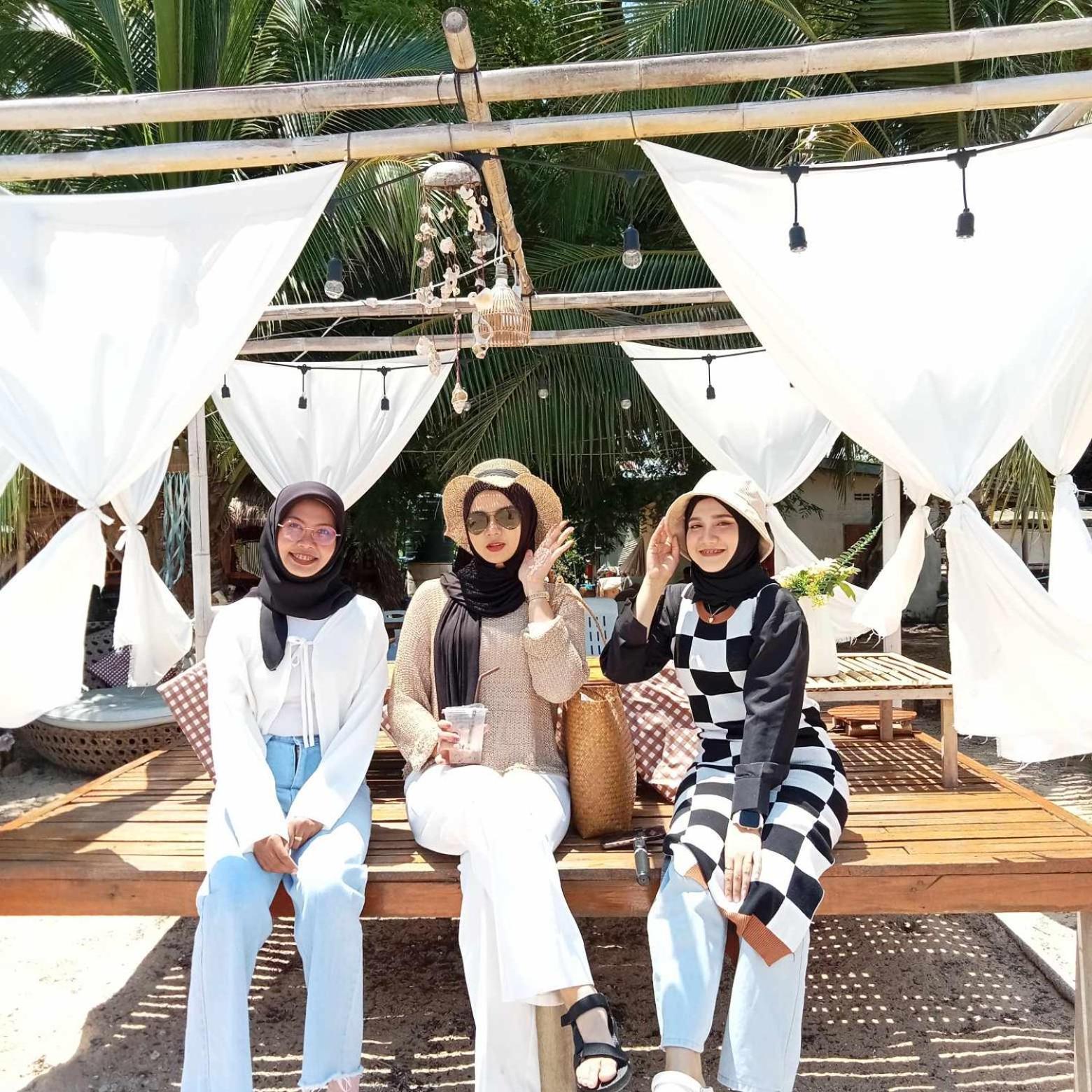 Malee Homestay Ko Por Exterior photo